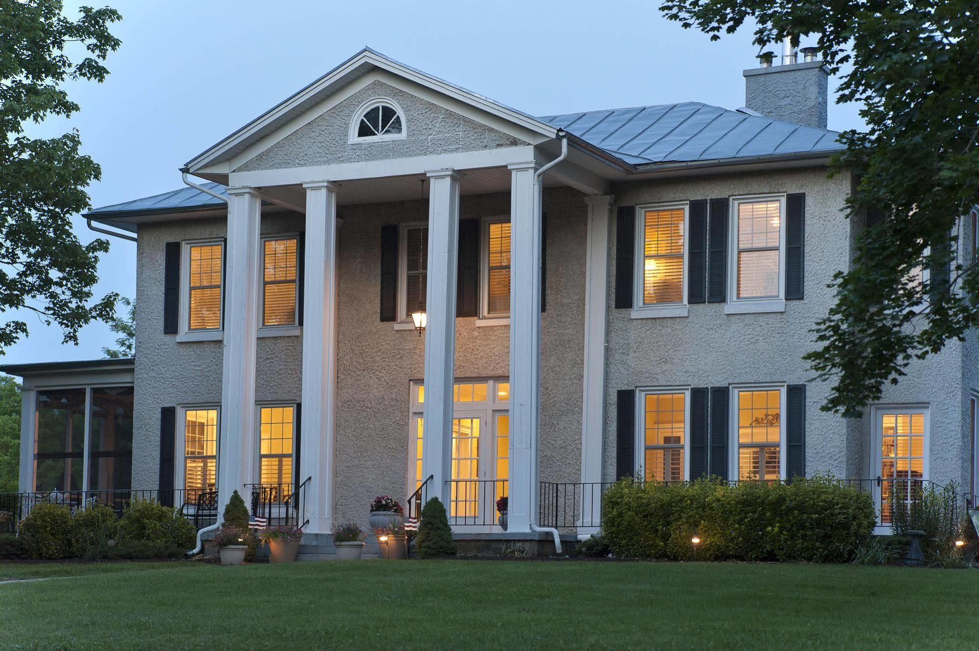 Steeles Tavern Manor Bed & Breakfast Raphine Экстерьер фото